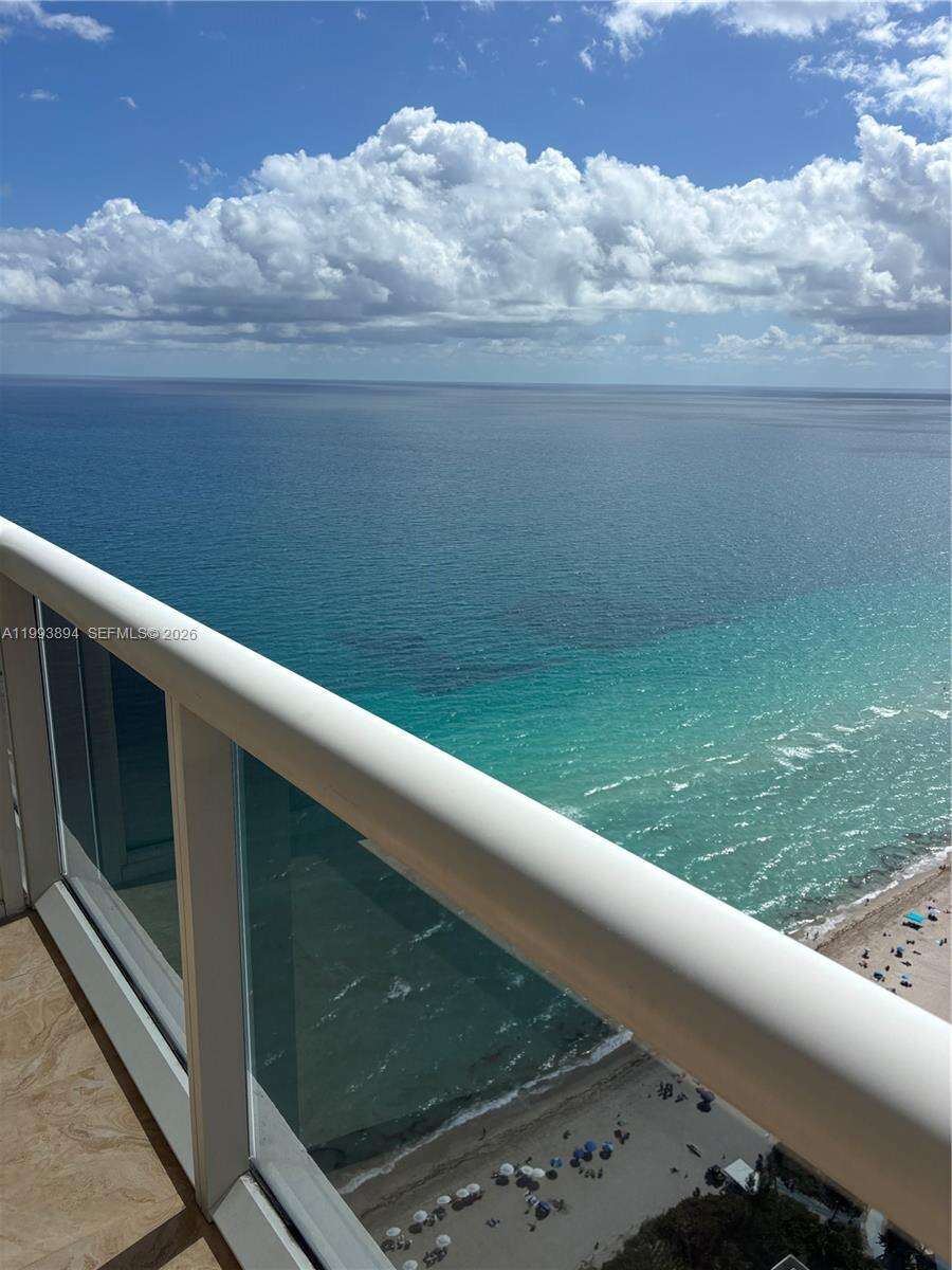 The Beach Club Two at 1830 Ocean Dr, Hallandale Beach, FL 33009 - For Sale photo 20