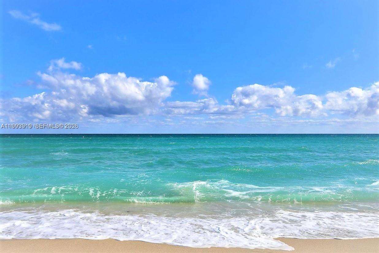 PARQUE TOWERS - 300 Sunny Isles Blvd, Sunny Isles Beach, FL 33160 | Picture 4