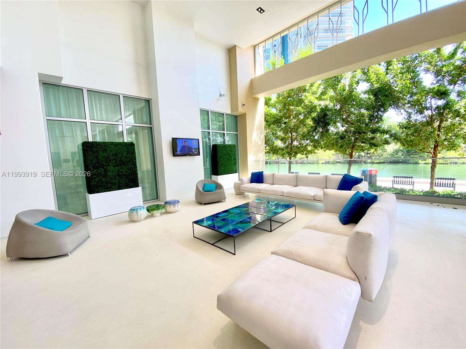 PARQUE TOWERS - 300 Sunny Isles Blvd, Sunny Isles Beach, FL 33160 | Picture 38