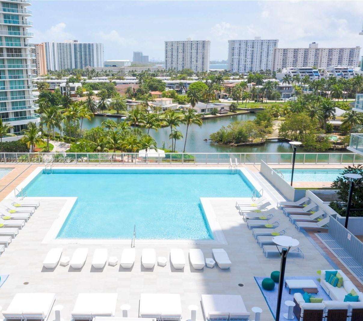 PARQUE TOWERS - 300 Sunny Isles Blvd, Sunny Isles Beach, FL 33160 | Picture 41