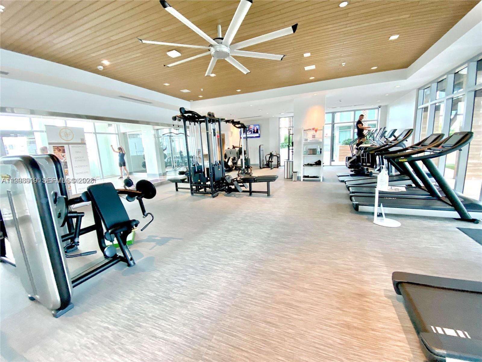 PARQUE TOWERS - 300 Sunny Isles Blvd, Sunny Isles Beach, FL 33160 | Picture 52