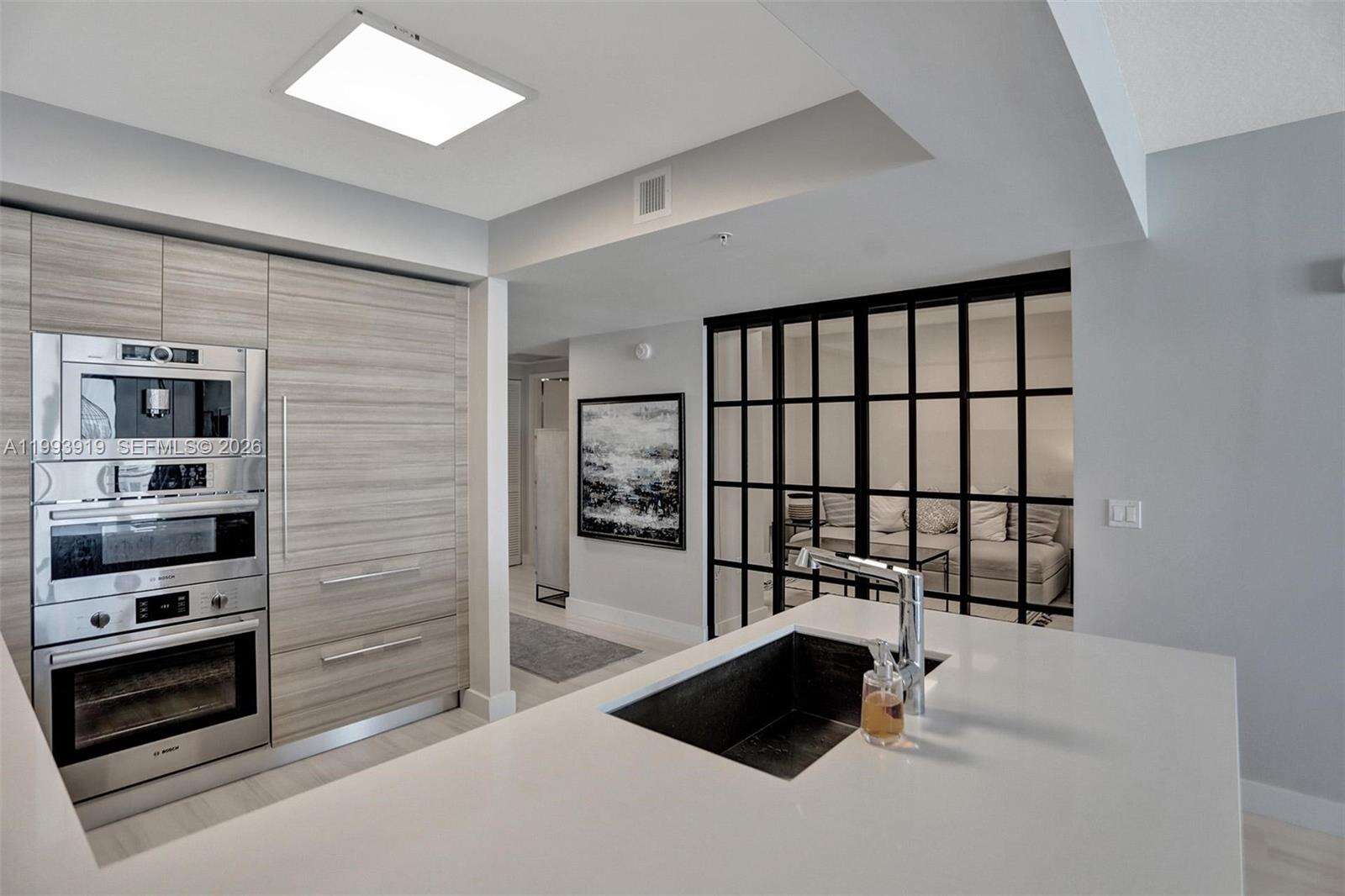 PARQUE TOWERS - 300 Sunny Isles Blvd, Sunny Isles Beach, FL 33160 | Picture 7