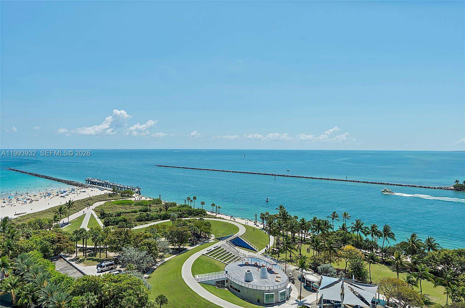 CONTINUUM ON SOUTH BEACH CONDO THE SOUTH TOWER - 100 Pointe Dr, Miami Beach, FL 33139 | Picture 26
