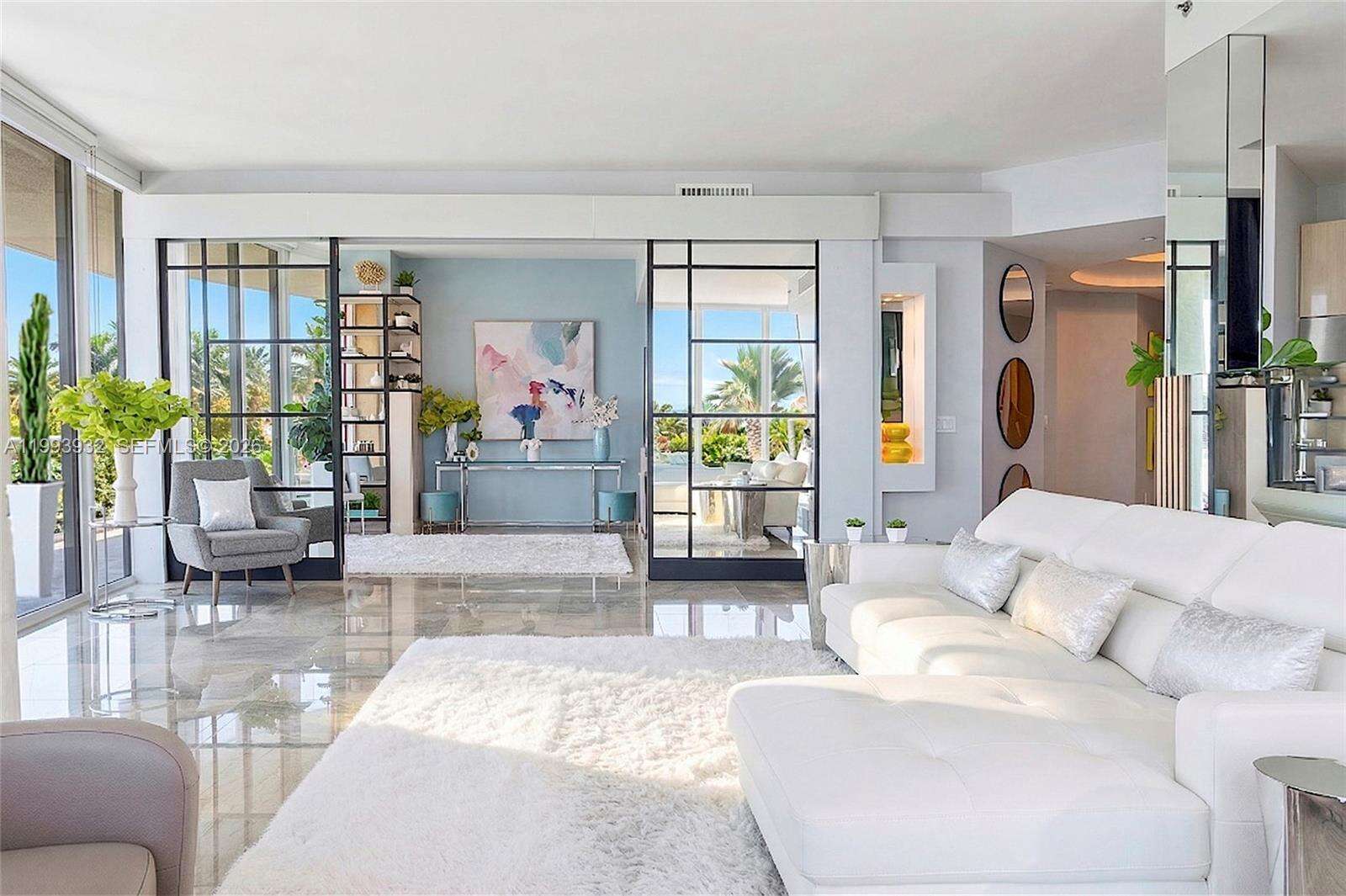 CONTINUUM ON SOUTH BEACH CONDO THE SOUTH TOWER - 100 Pointe Dr, Miami Beach, FL 33139 | Picture 8