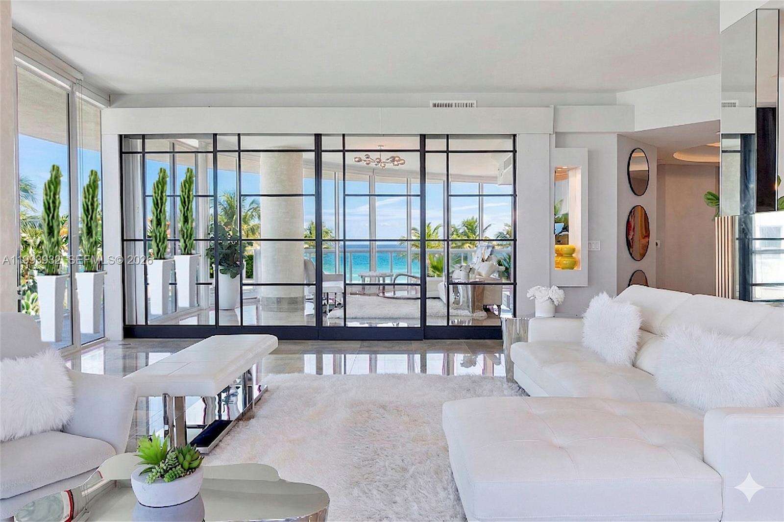 CONTINUUM ON SOUTH BEACH CONDO THE SOUTH TOWER - 100 Pointe Dr, Miami Beach, FL 33139 | Picture 9