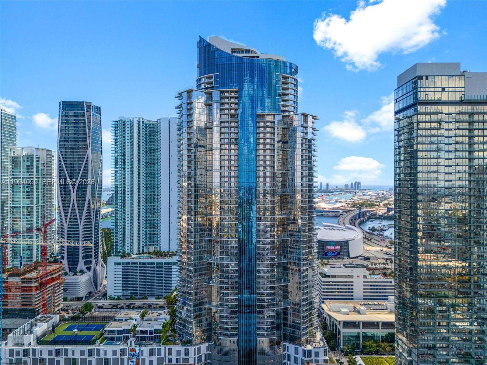 Paramount Miami Worldcenter at 851 1 Ave, Miami, FL 33132 - For Sale photo 2