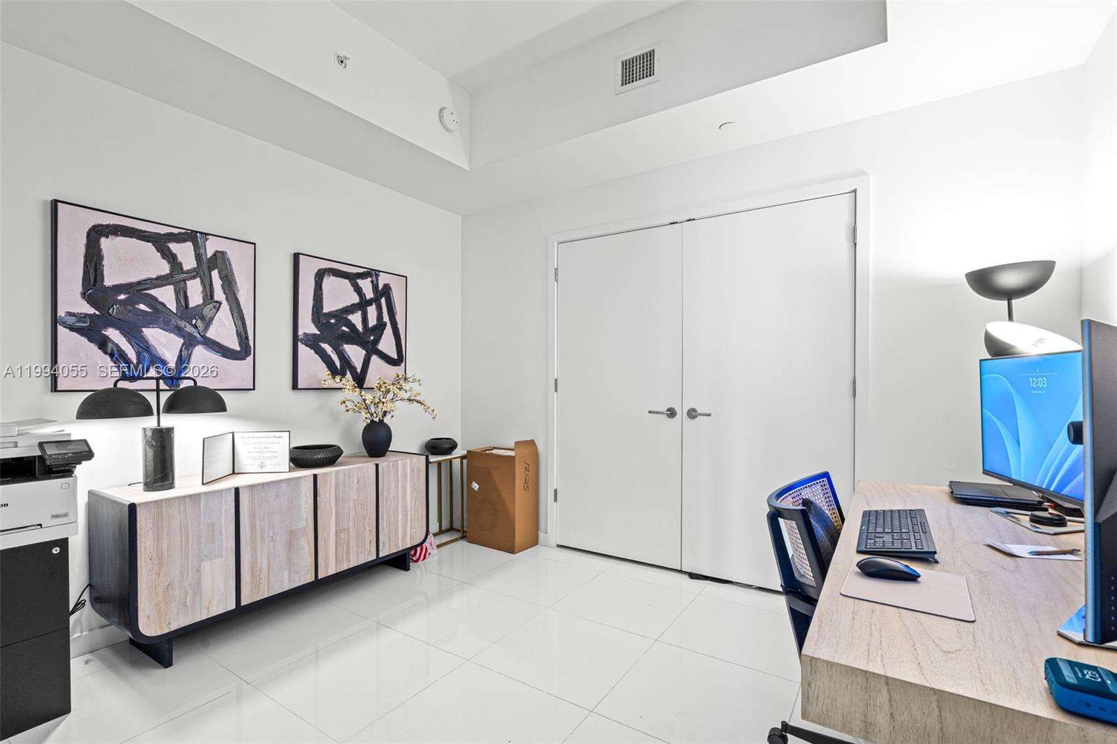 Paramount Miami Worldcenter at 851 1 Ave, Miami, FL 33132 - For Sale photo 28