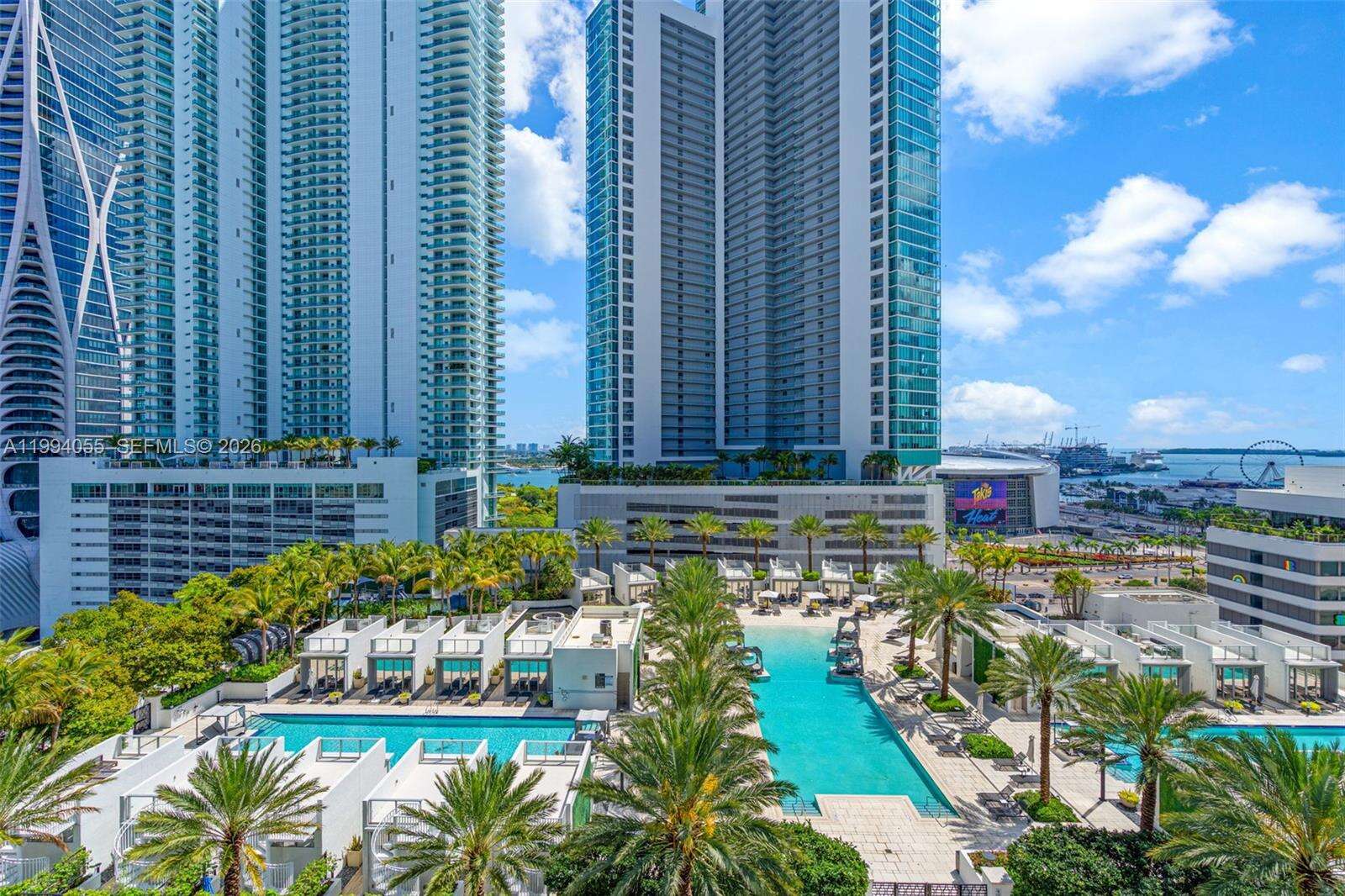 Paramount Miami Worldcenter at 851 1 Ave, Miami, FL 33132 - For Sale photo 35