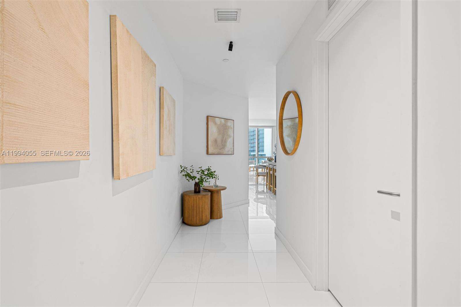 Paramount Miami Worldcenter at 851 1 Ave, Miami, FL 33132 - For Sale photo 8