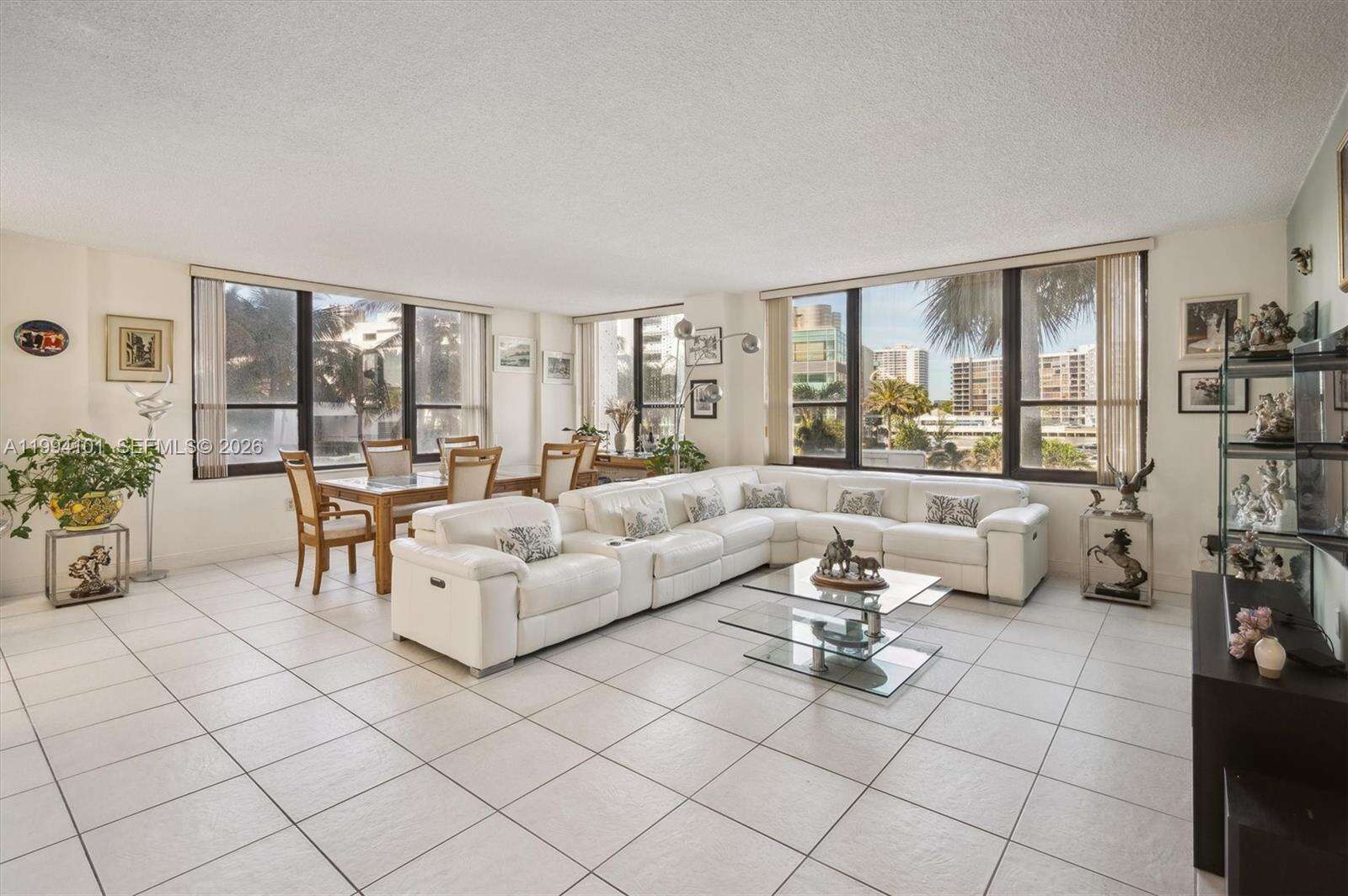 Alexander Towers at 3505 Ocean Dr, Hollywood, FL 33019 - For Sale photo 5