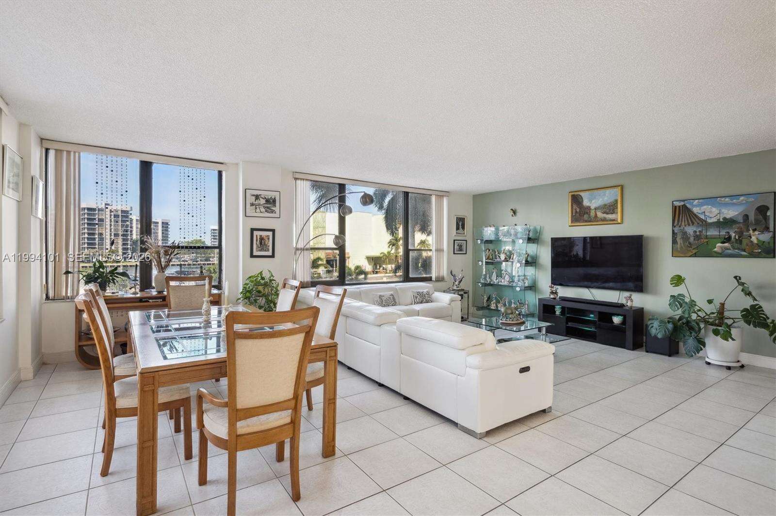 Alexander Towers at 3505 Ocean Dr, Hollywood, FL 33019 - For Sale photo 6