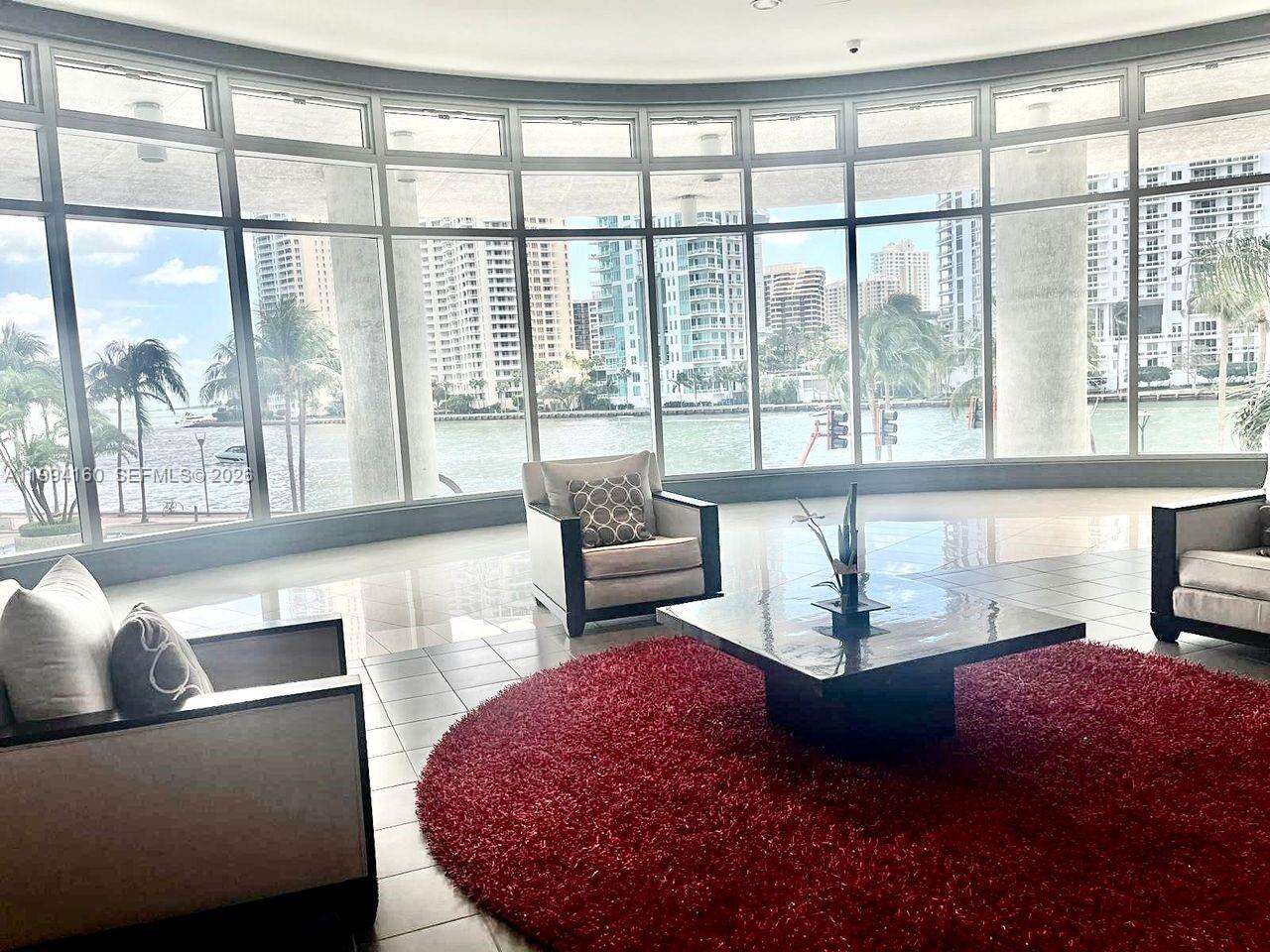 Met 1 at 300 Biscayne Blvd, Miami, FL 33131 - For Sale photo 32