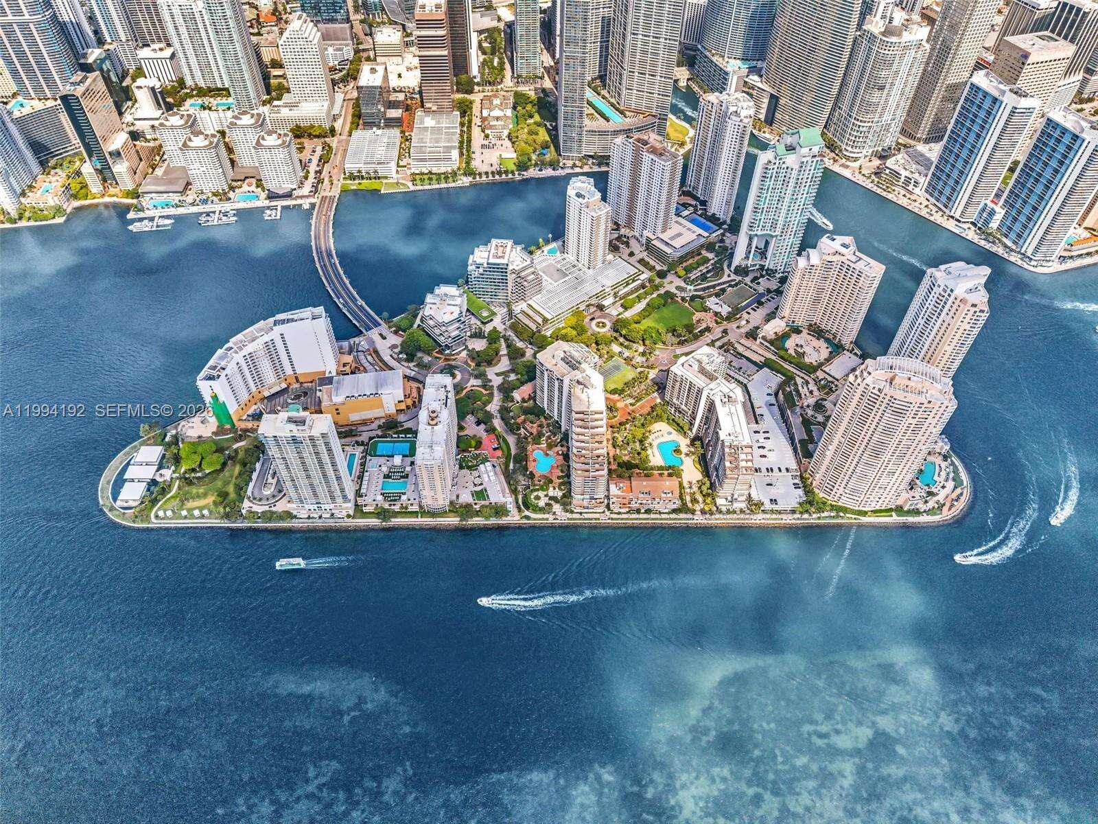 THREE TEQUESTA POINT - 848 Brickell Key Dr, Miami, FL 33131 | Picture 28