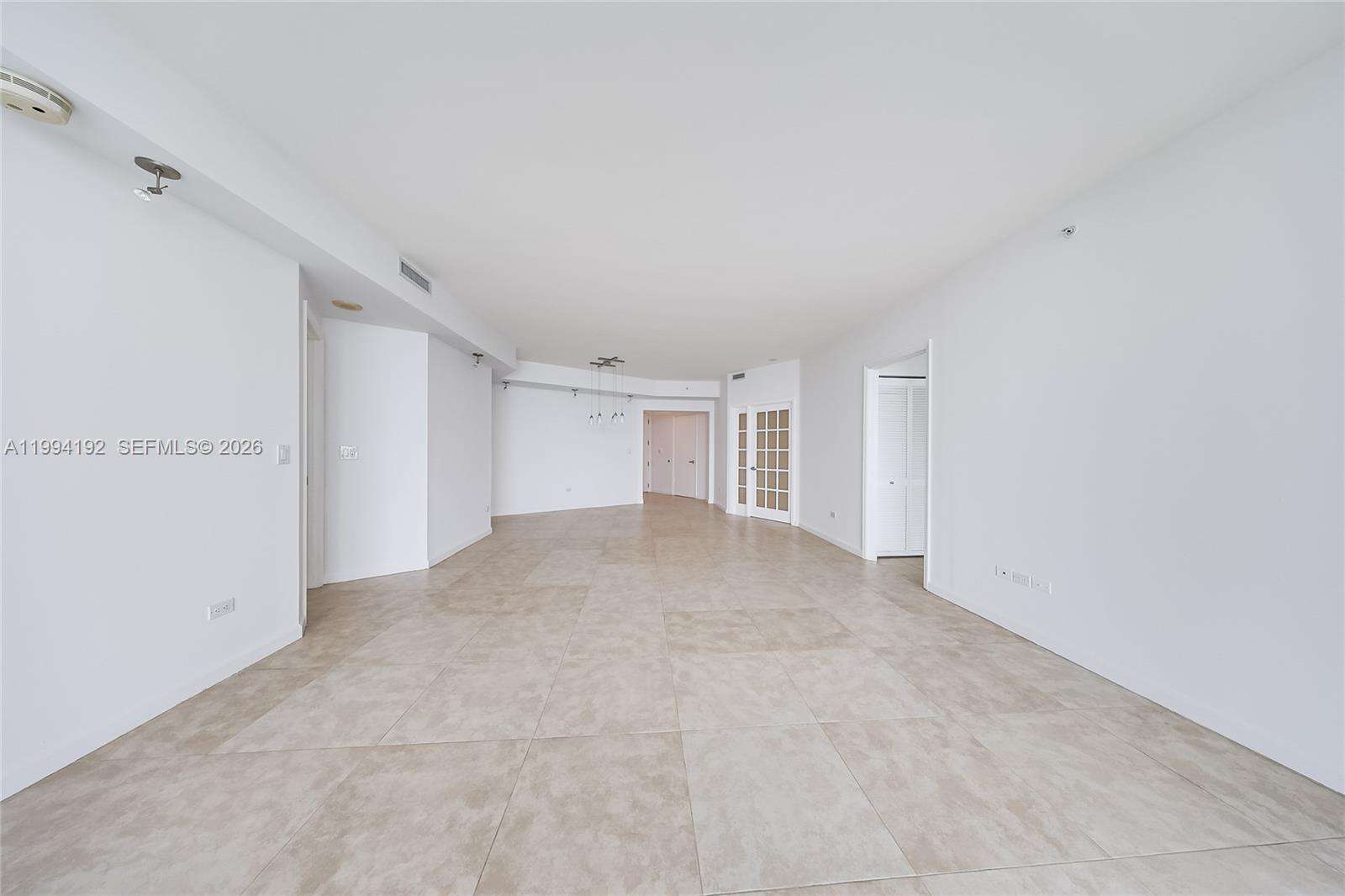 THREE TEQUESTA POINT - 848 Brickell Key Dr, Miami, FL 33131 | Picture 6