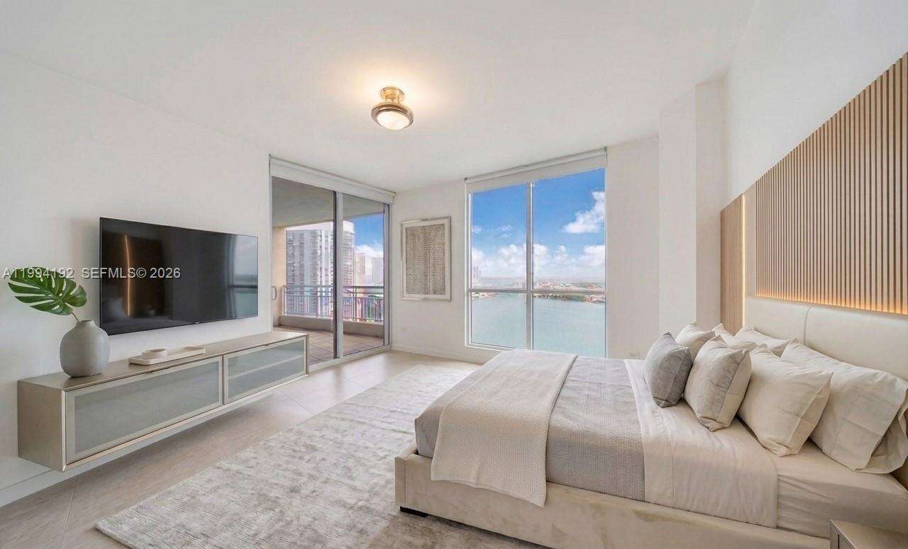 THREE TEQUESTA POINT - 848 Brickell Key Dr, Miami, FL 33131 | Picture 8