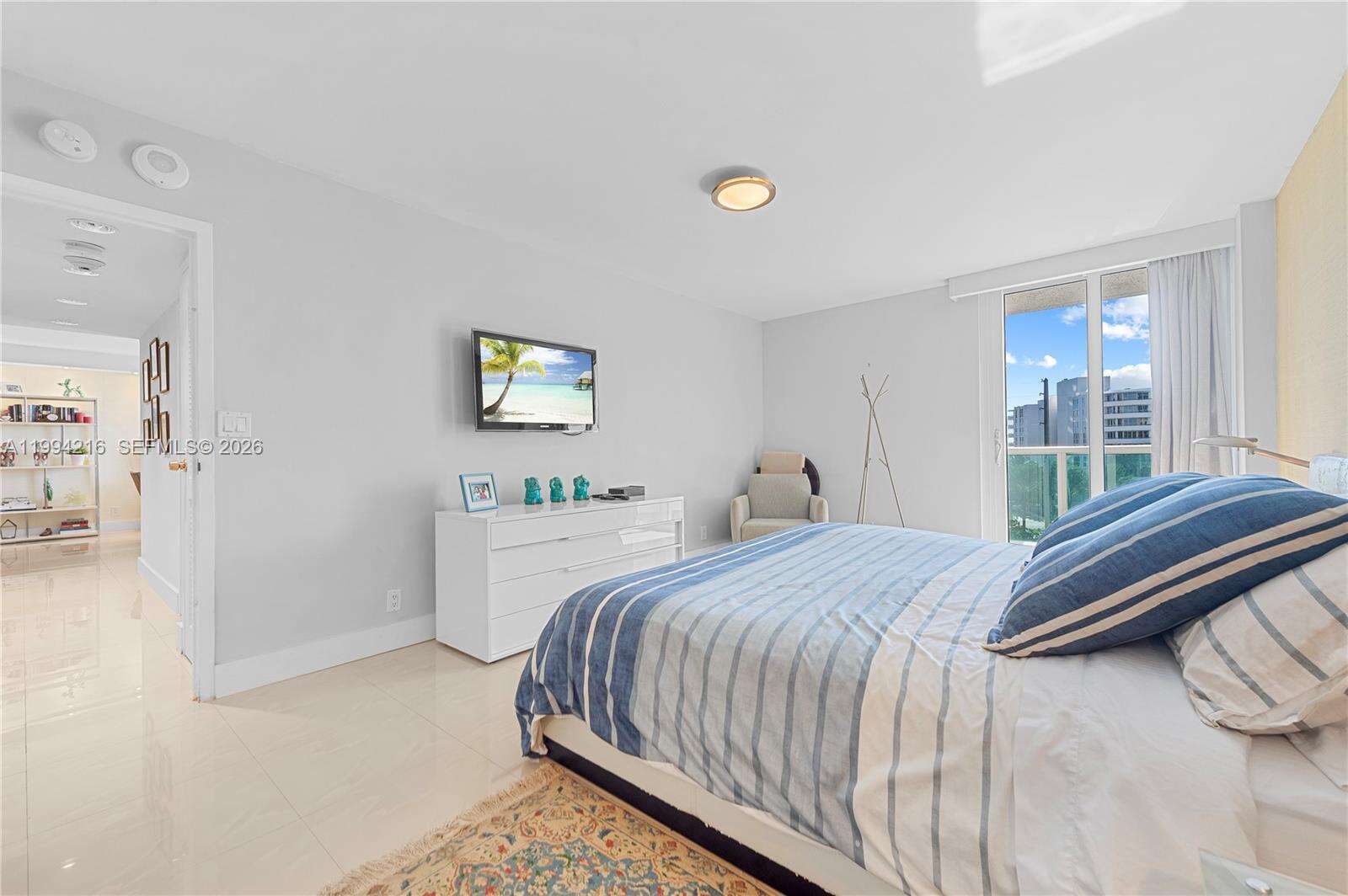 Arlen House at 100 Bayview Dr, Sunny Isles Beach, FL 33160 - For Sale photo 11