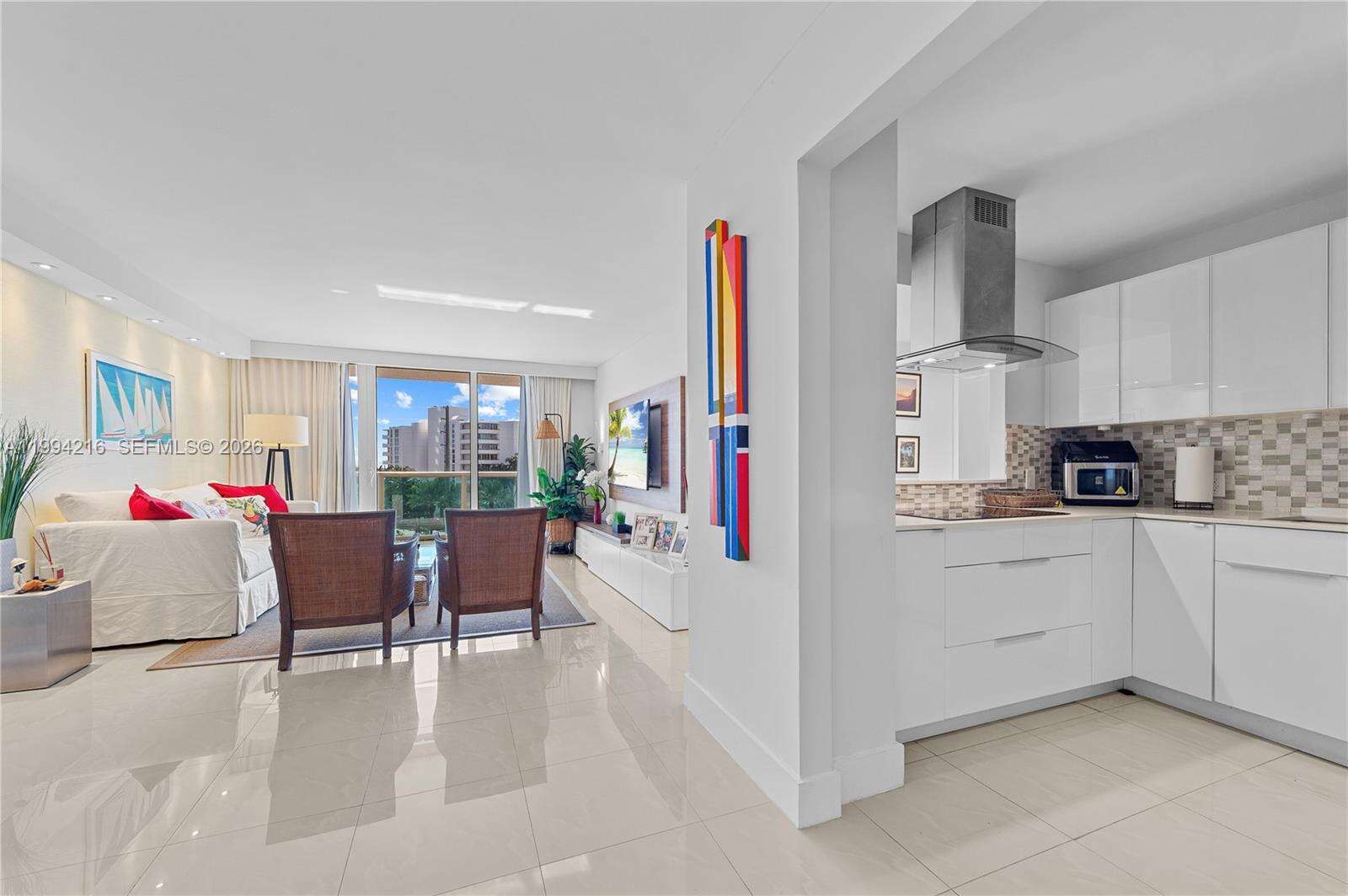 Arlen House at 100 Bayview Dr, Sunny Isles Beach, FL 33160 - For Sale photo 19