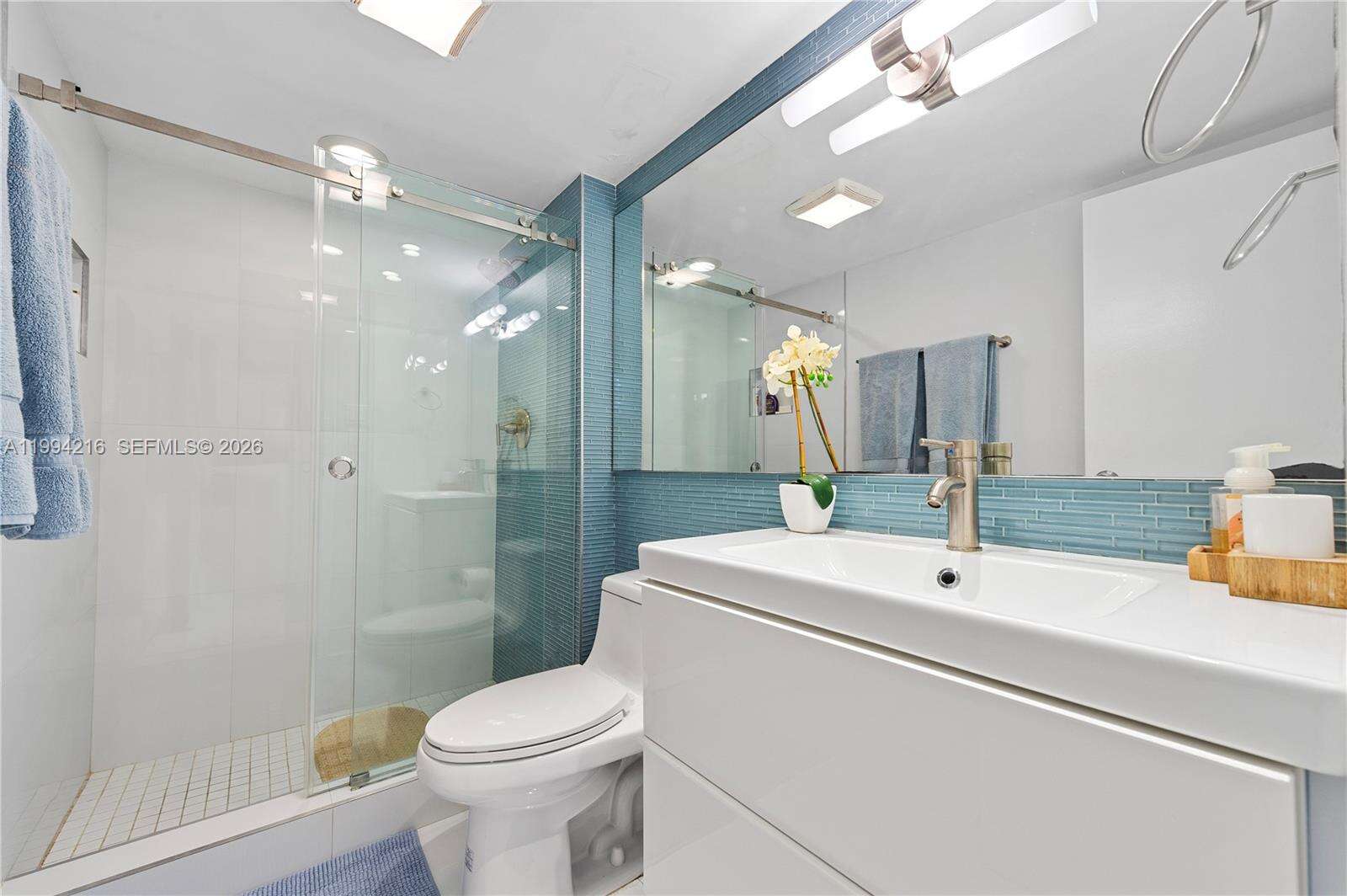 Arlen House at 100 Bayview Dr, Sunny Isles Beach, FL 33160 - For Sale photo 27