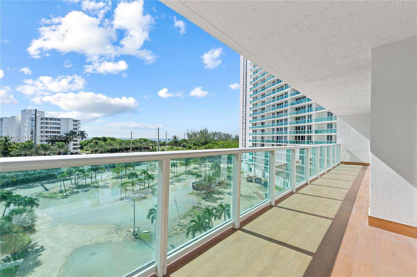 Arlen House at 100 Bayview Dr, Sunny Isles Beach, FL 33160 - For Sale photo 36
