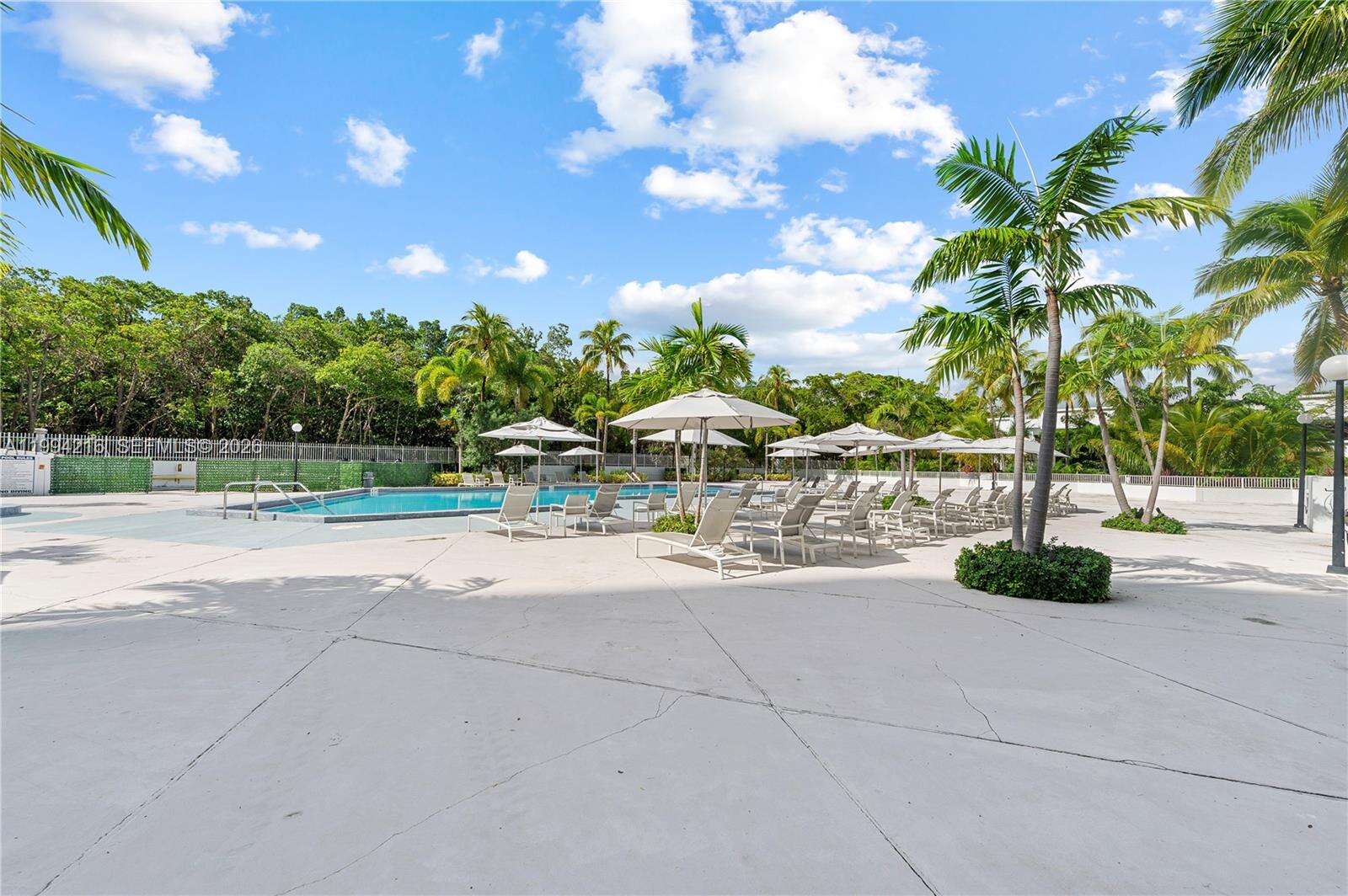 Arlen House at 100 Bayview Dr, Sunny Isles Beach, FL 33160 - For Sale photo 44