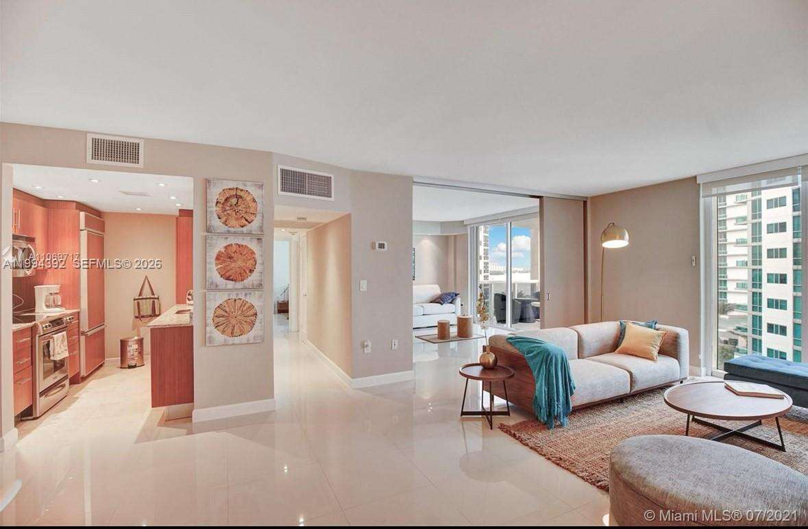 HARBOUR HOUSE - 10275 Collins Ave, Bal Harbour, FL 33154 | Picture 12