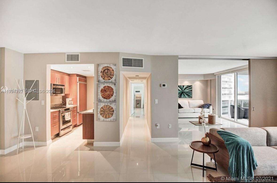 HARBOUR HOUSE - 10275 Collins Ave, Bal Harbour, FL 33154 | Picture 16