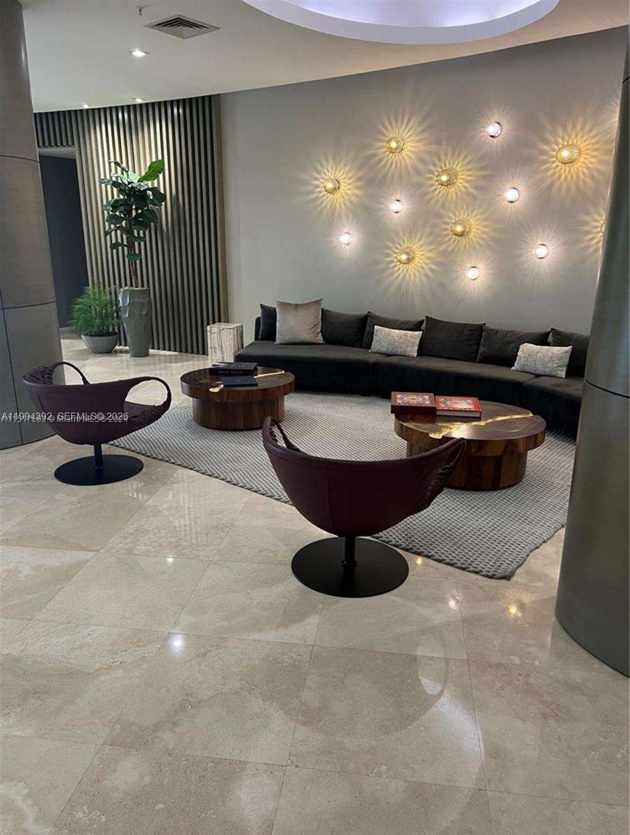 HARBOUR HOUSE - 10275 Collins Ave, Bal Harbour, FL 33154 | Picture 8