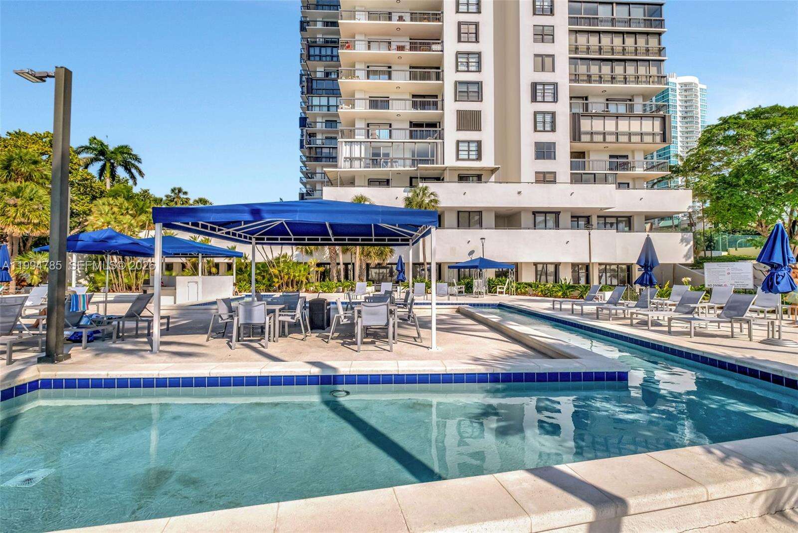 Brickell Bay Club at 2333 Brickell Ave, Miami, FL 33129 - For Sale photo 28