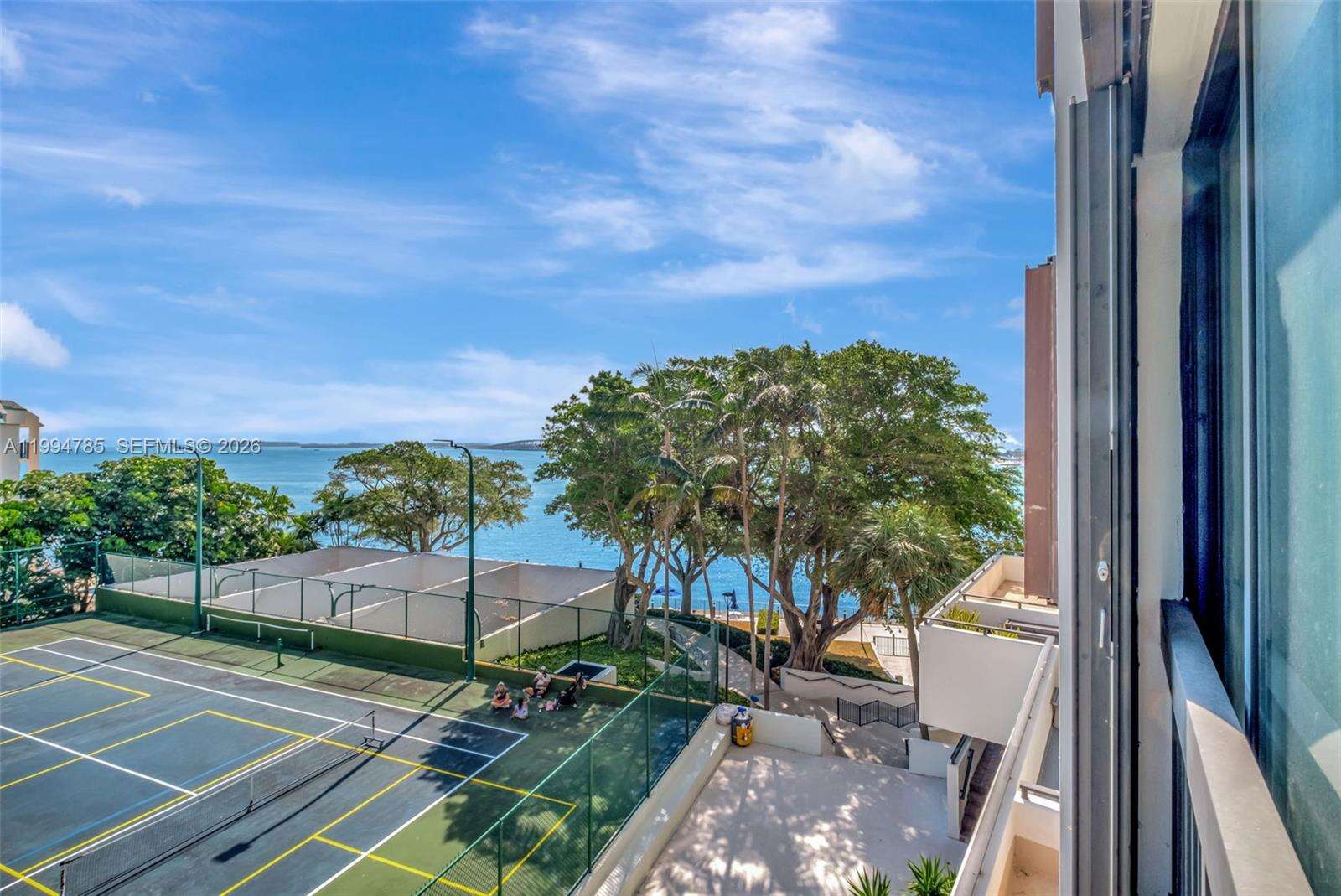 Brickell Bay Club at 2333 Brickell Ave, Miami, FL 33129 - For Sale photo 42