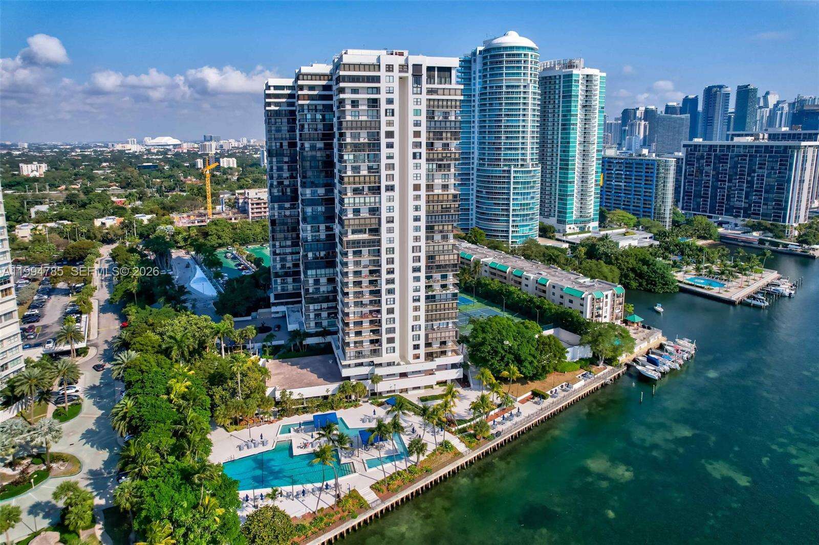 Brickell Bay Club at 2333 Brickell Ave, Miami, FL 33129 - For Sale photo 52