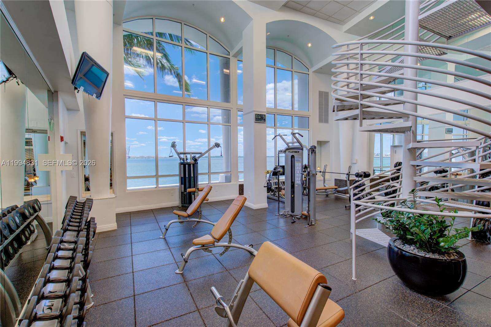 Two Tequesta Point at 808 Brickell Key Dr, Miami, FL 33131 - For Sale photo 22