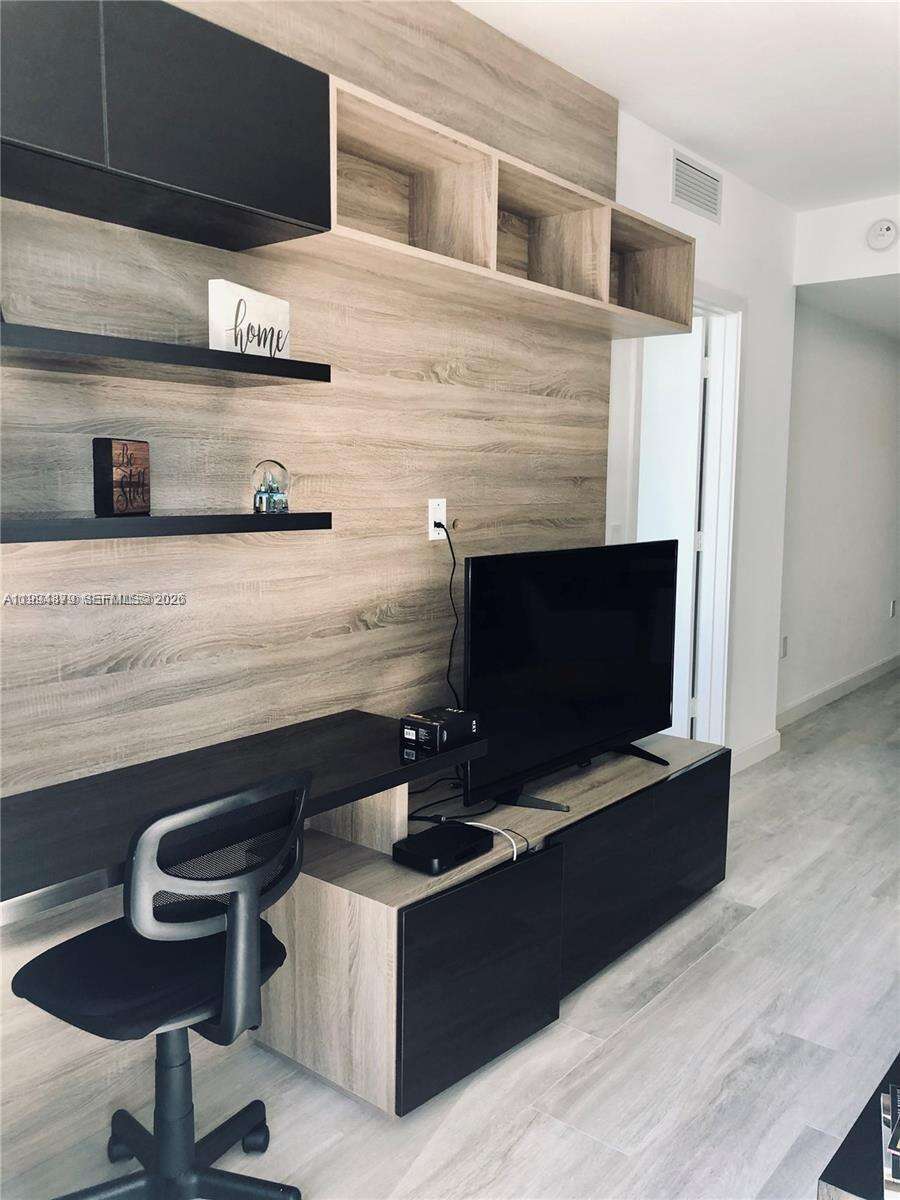 Brickell Heights East at 45 9 St, Miami, FL 33130 - For Sale photo 8