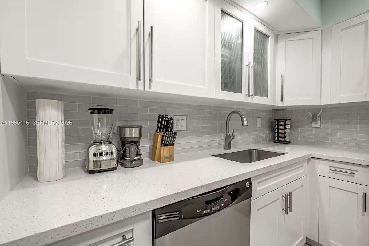 Ocean Reserve at 19370 Collins Ave, Sunny Isles Beach, FL 33160 - For Sale photo 8