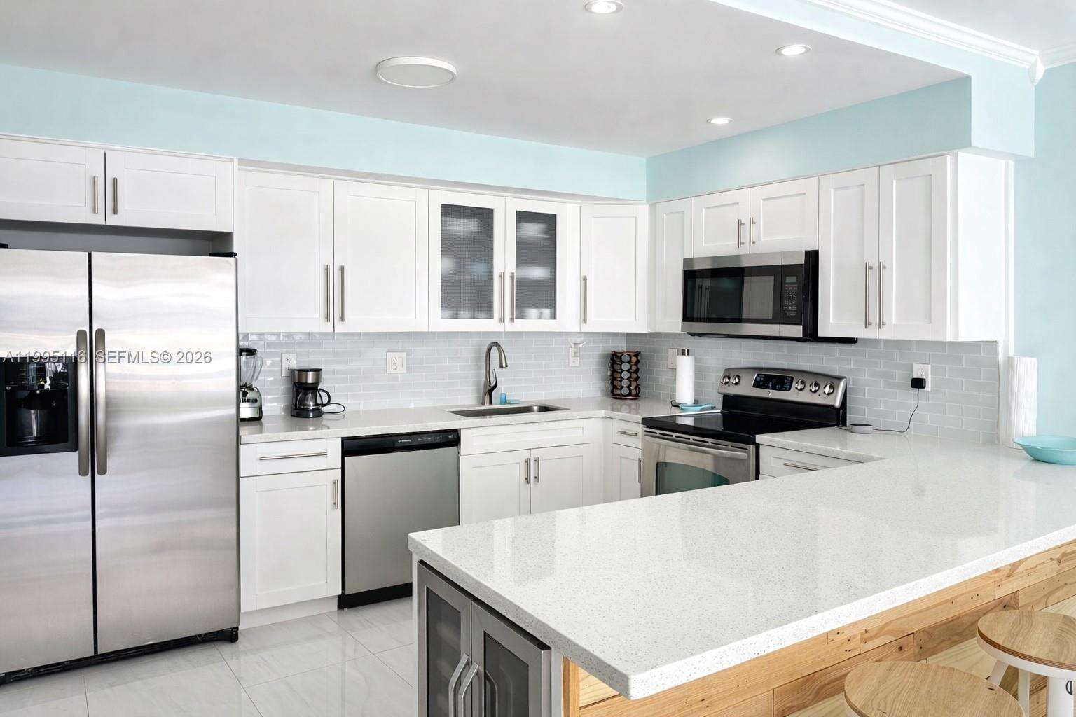 Ocean Reserve at 19370 Collins Ave, Sunny Isles Beach, FL 33160 - For Sale photo 9
