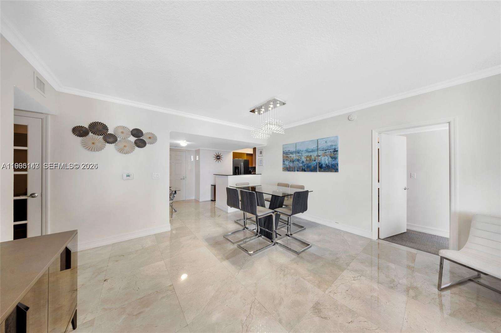 LA PERLA - 16699 Collins Ave, Sunny Isles Beach, FL 33160 | Picture 11