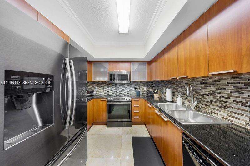 LA PERLA - 16699 Collins Ave, Sunny Isles Beach, FL 33160 | Picture 12