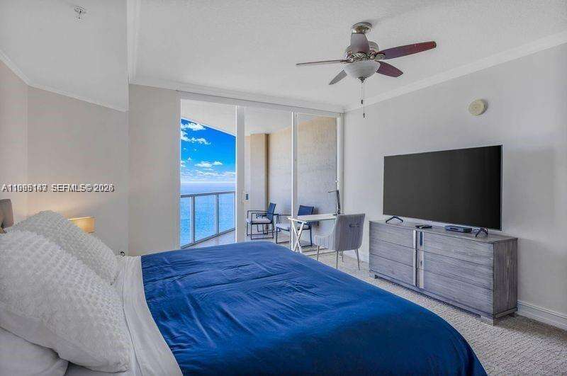 LA PERLA - 16699 Collins Ave, Sunny Isles Beach, FL 33160 | Picture 24