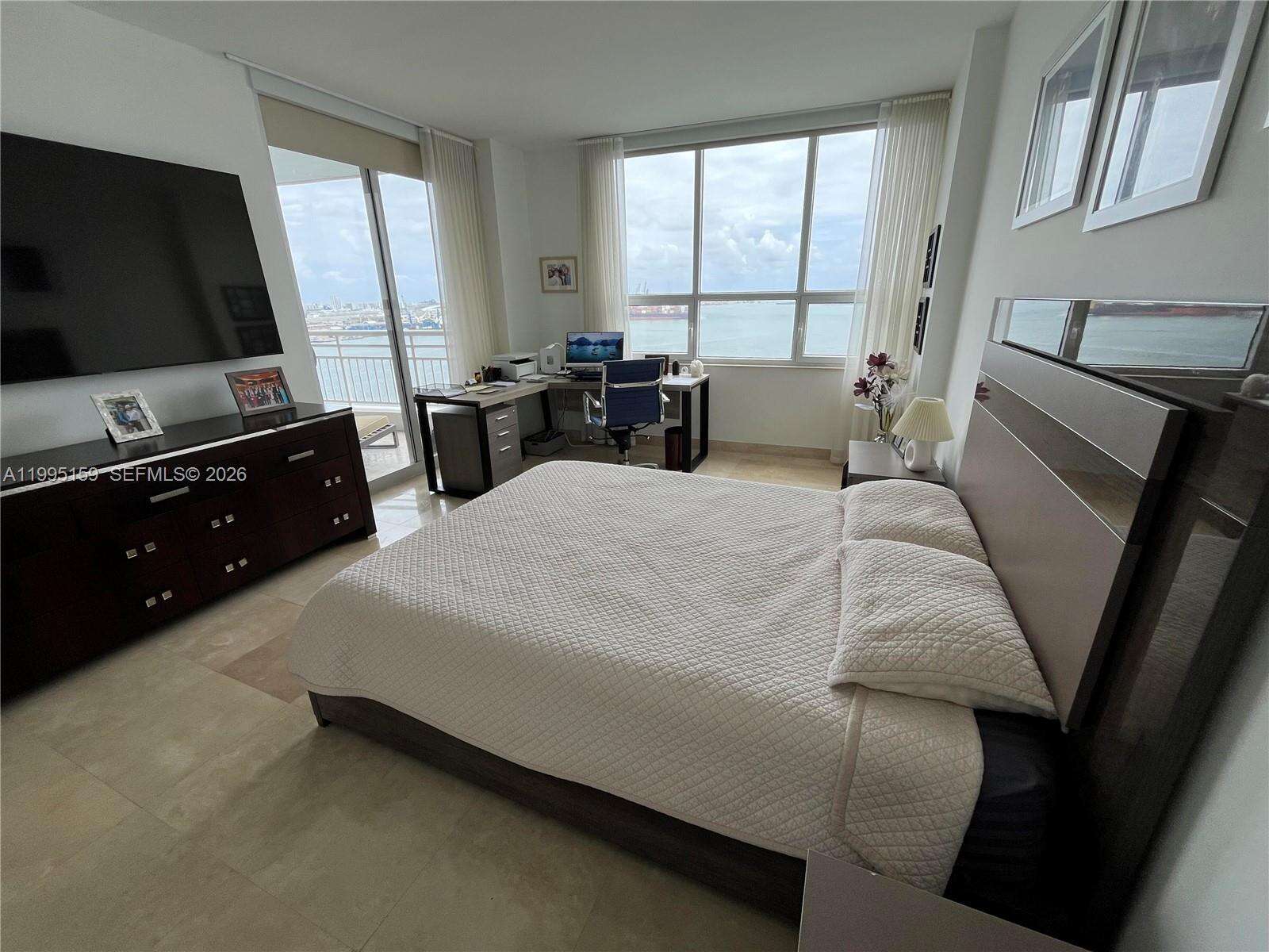 TWO TEQUESTA POINT - 808 Brickell Key Dr, Miami, FL 33131 | Picture 13