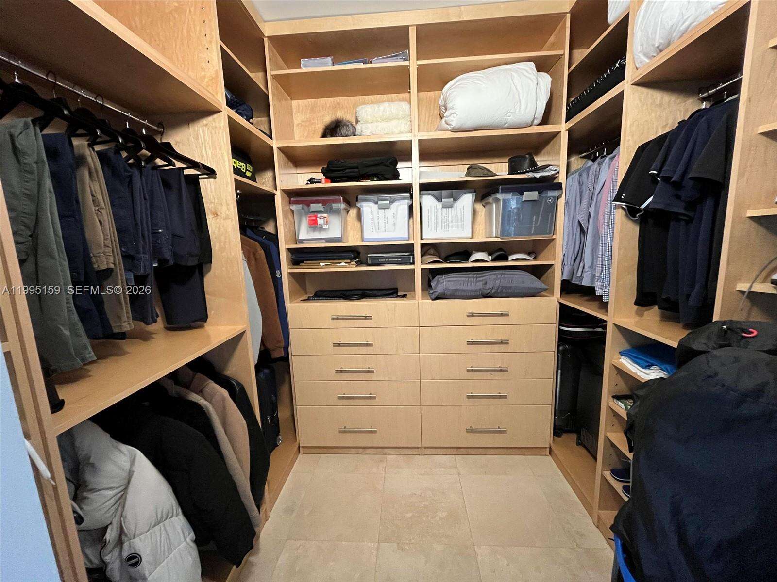 TWO TEQUESTA POINT - 808 Brickell Key Dr, Miami, FL 33131 | Picture 18