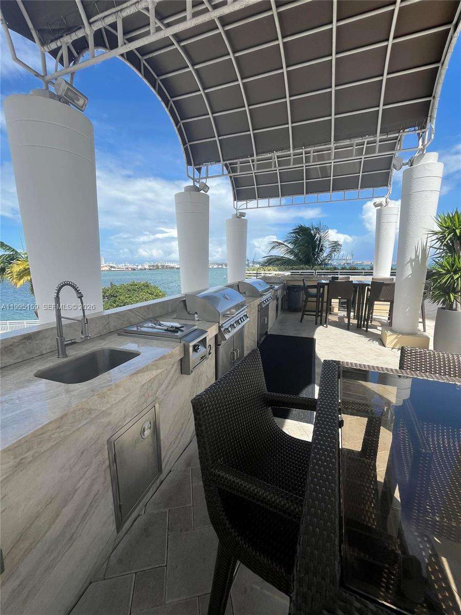 TWO TEQUESTA POINT - 808 Brickell Key Dr, Miami, FL 33131 | Picture 31