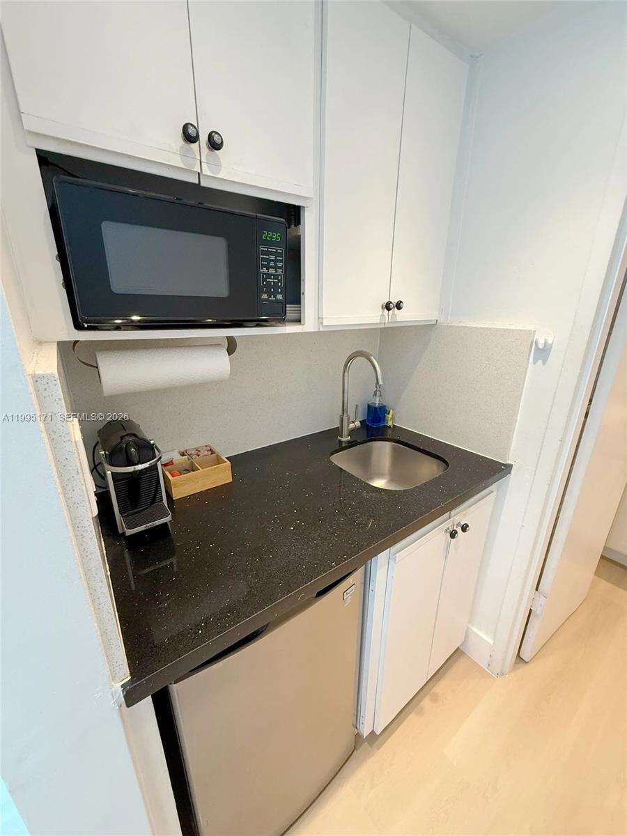 Castle Beach Club at 5445 Collins Ave, Miami Beach, FL 33140 - For Sale photo 4