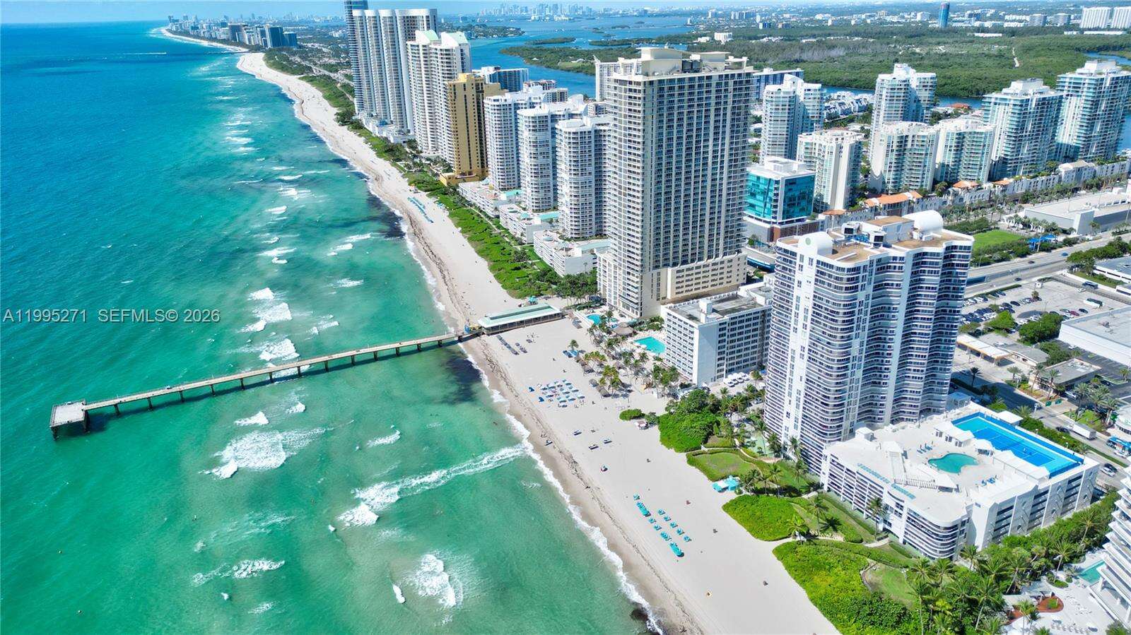 SANDS POINTE OCEAN BEACH - 16711 Collins Ave, Sunny Isles Beach, FL 33160 | Picture 9