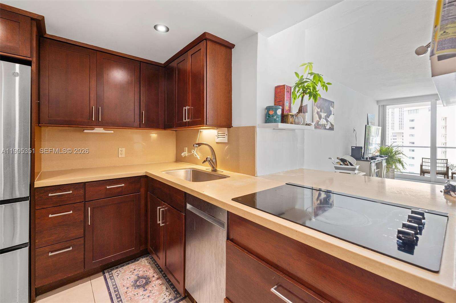 Mirador 1000 at 1000 W Ave, Miami Beach, FL 33139 - For Sale photo 10
