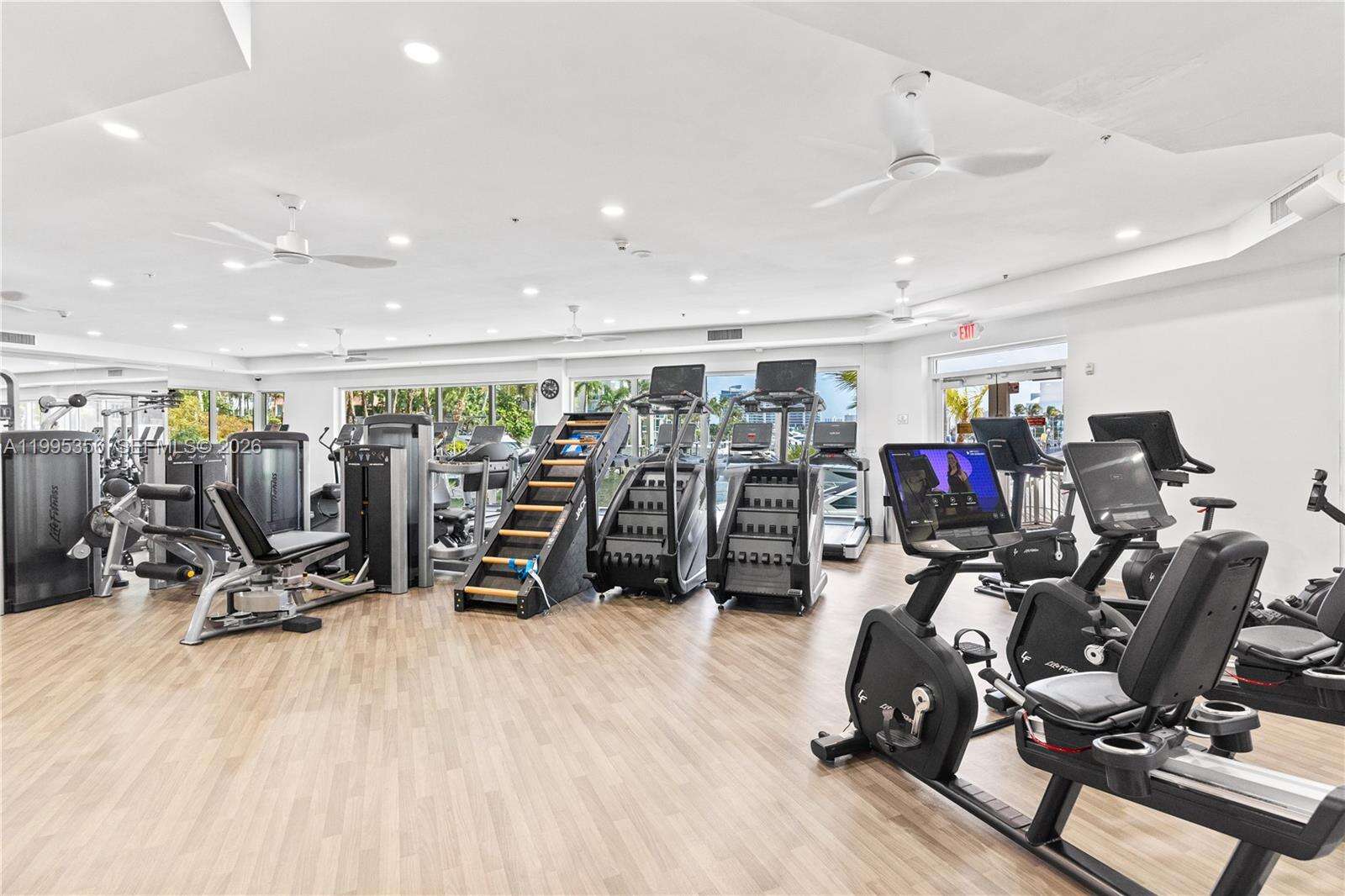 Aventura Marina One at 3340 190 St, Aventura, FL 33180 - For Sale photo 40