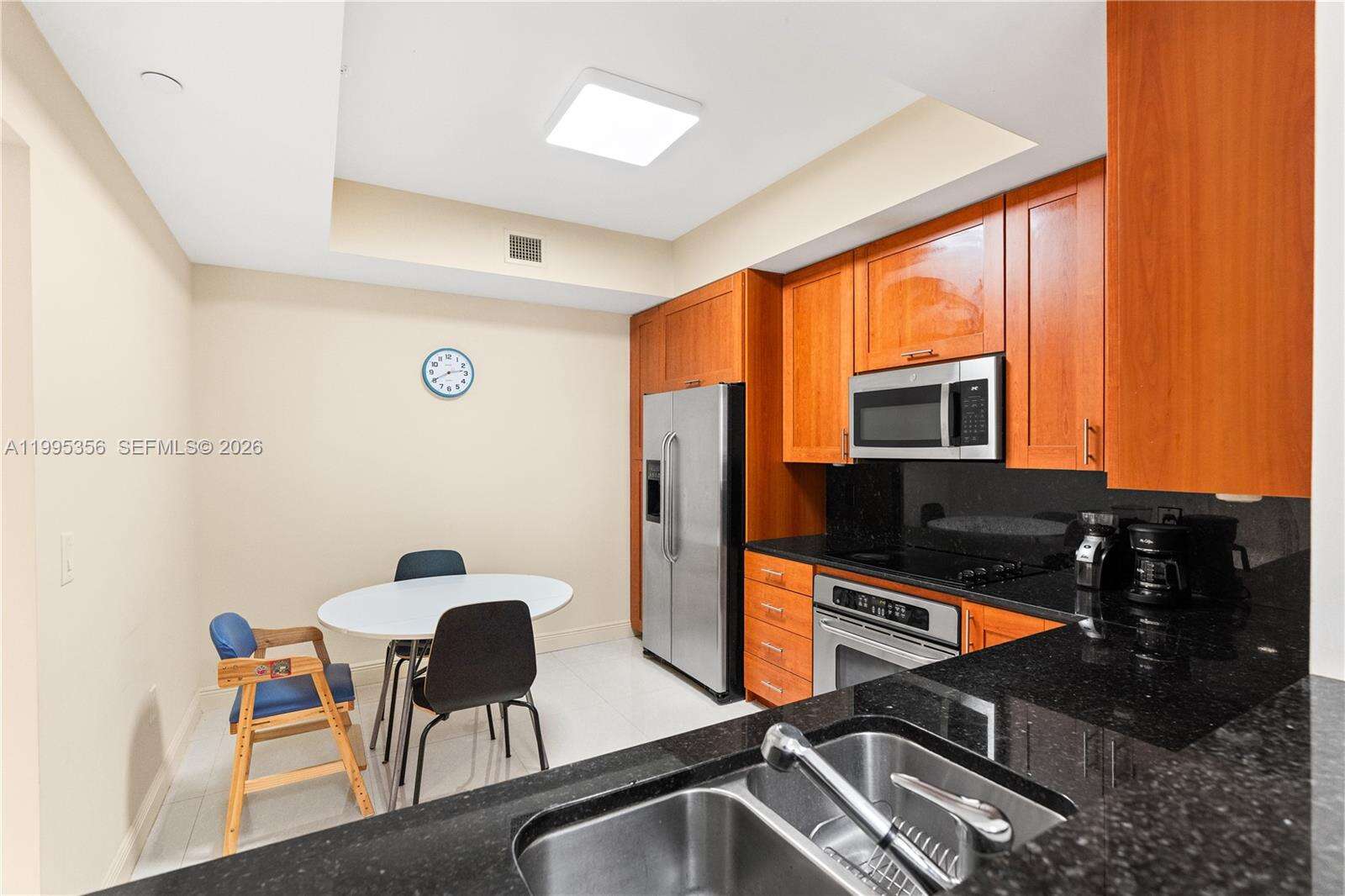 Aventura Marina One at 3340 190 St, Aventura, FL 33180 - For Sale photo 8