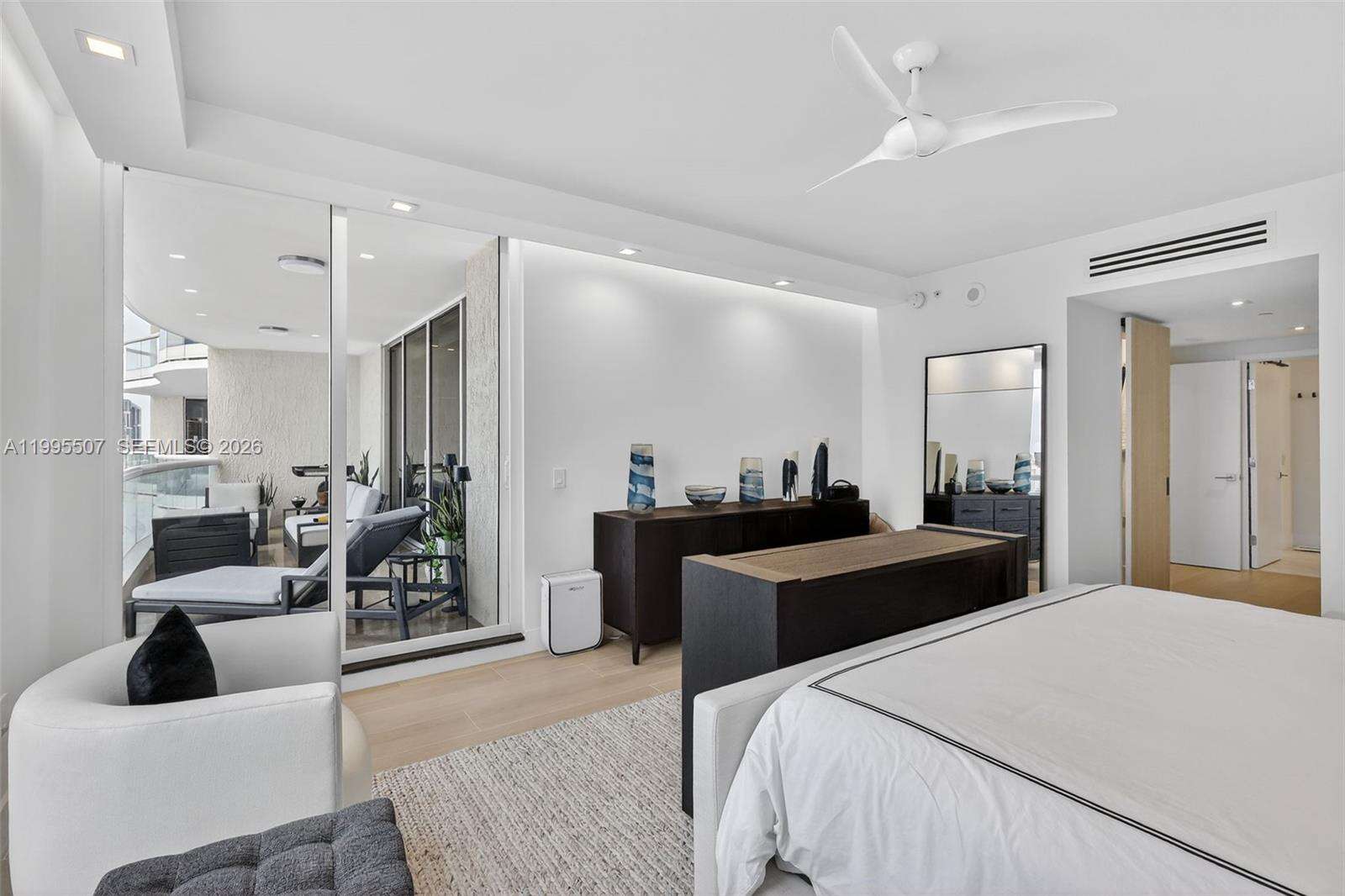 BELLAMARE WILLIAMS ISLAND - 6000 Island Blvd, Aventura, FL 33160 | Picture 24