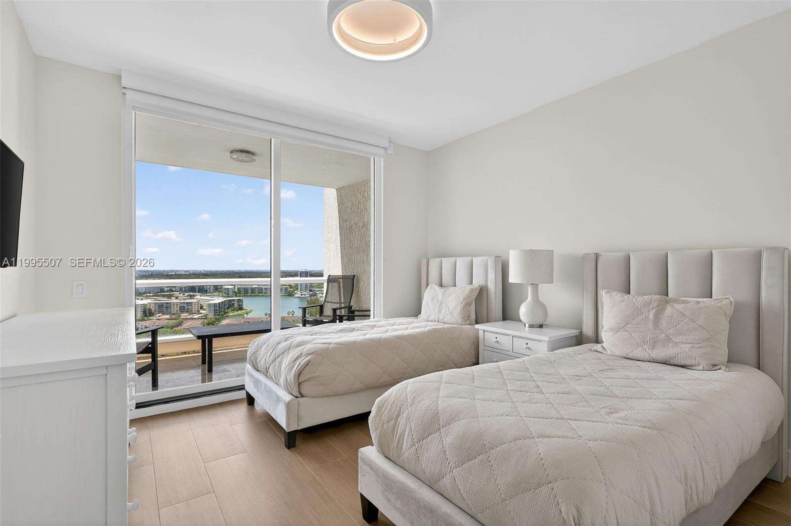 BELLAMARE WILLIAMS ISLAND - 6000 Island Blvd, Aventura, FL 33160 | Picture 36