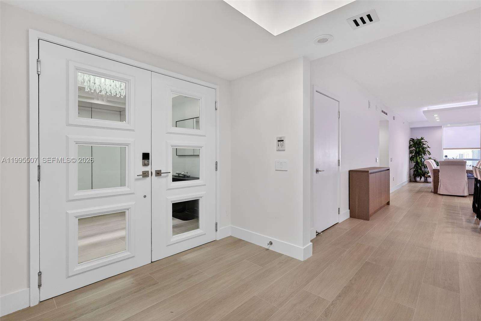 BELLAMARE WILLIAMS ISLAND - 6000 Island Blvd, Aventura, FL 33160 | Picture 5