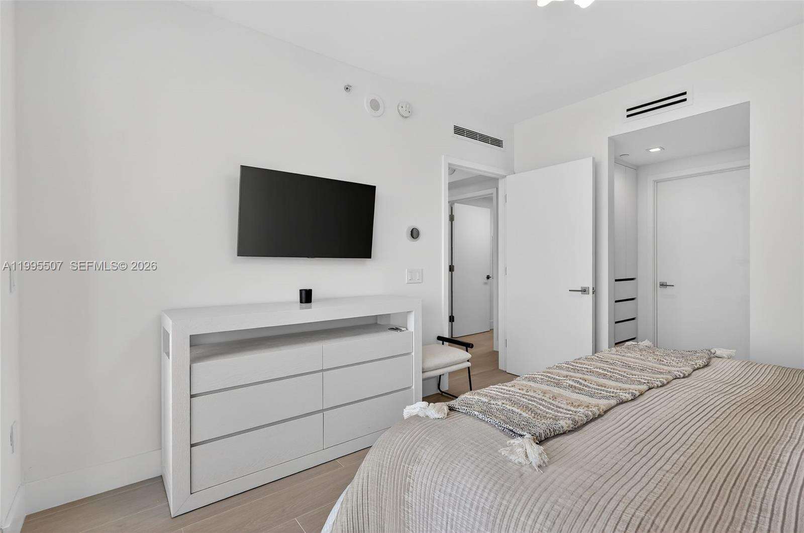 BELLAMARE WILLIAMS ISLAND - 6000 Island Blvd, Aventura, FL 33160 | Picture 44