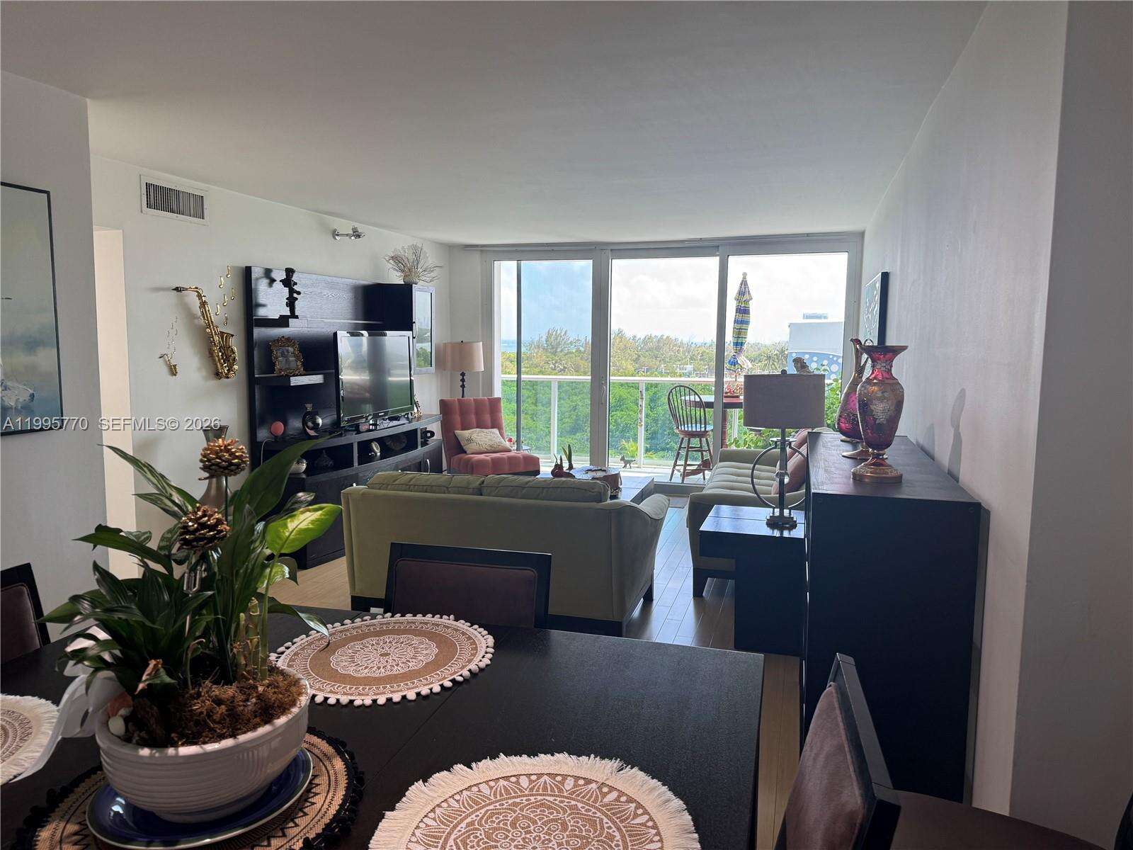 Arlen House at 100 Bayview Dr, Sunny Isles Beach, FL 33160 - For Sale photo 27